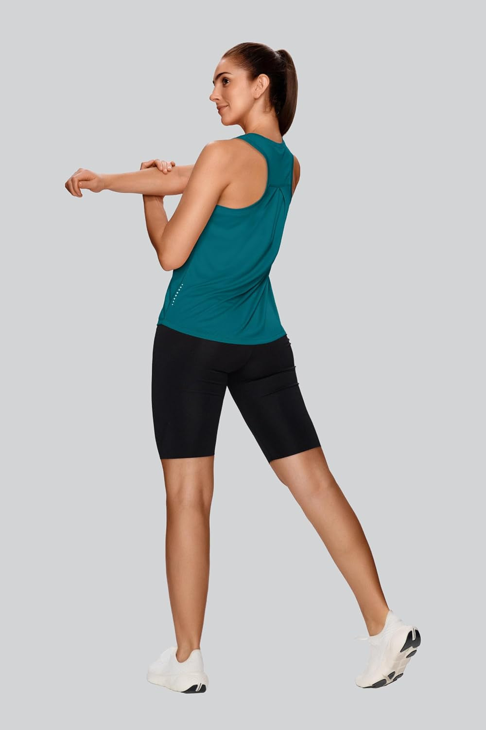 Tank Top for Women Racerback Sleeveless Workout Tops Loose Fit Yoga Running Gym Shirts for Women
