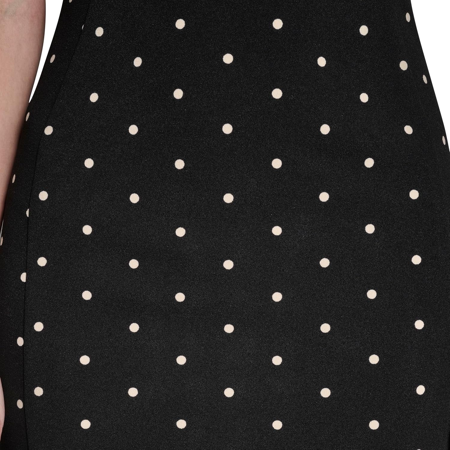 DKNY Women'S Sleeveless Jewel Neck Scuba Crepe Sheath Dress Mini Dress