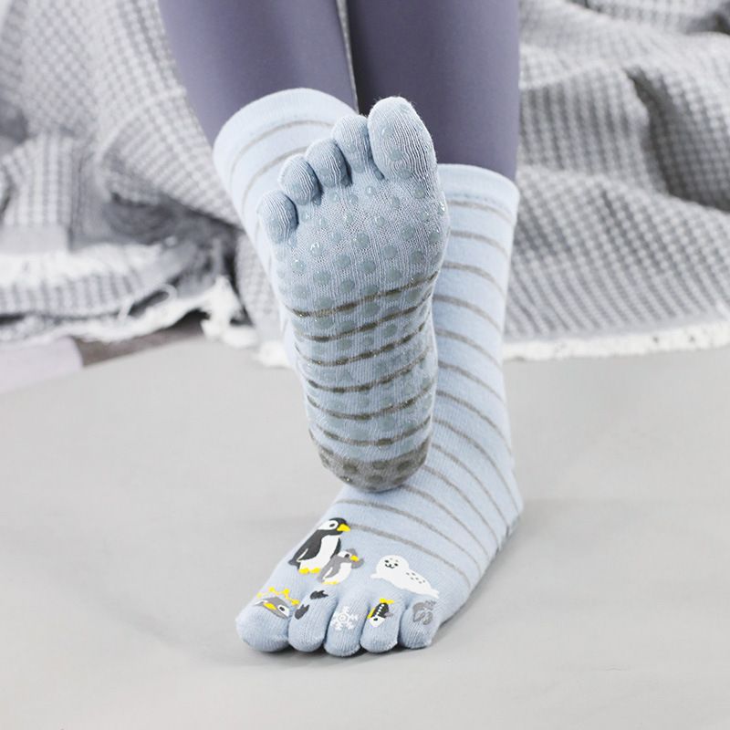Professional Non-slip Yoga Toe Socks （Great Sale⛄BUY 2 Get 10% OFF）
